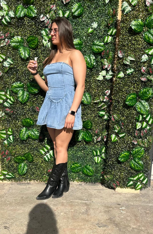 Vestito di jeans
